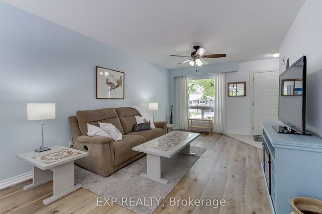 267 Cedarholme Ave, House other with 3 bedrooms, 3 bathrooms and 4 parking in Keswick ON | Image 4