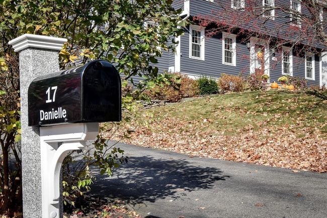 17 Danielle Dr, House other with 3 bedrooms, 3 bathrooms and 4 parking in Grafton MA | Image 27