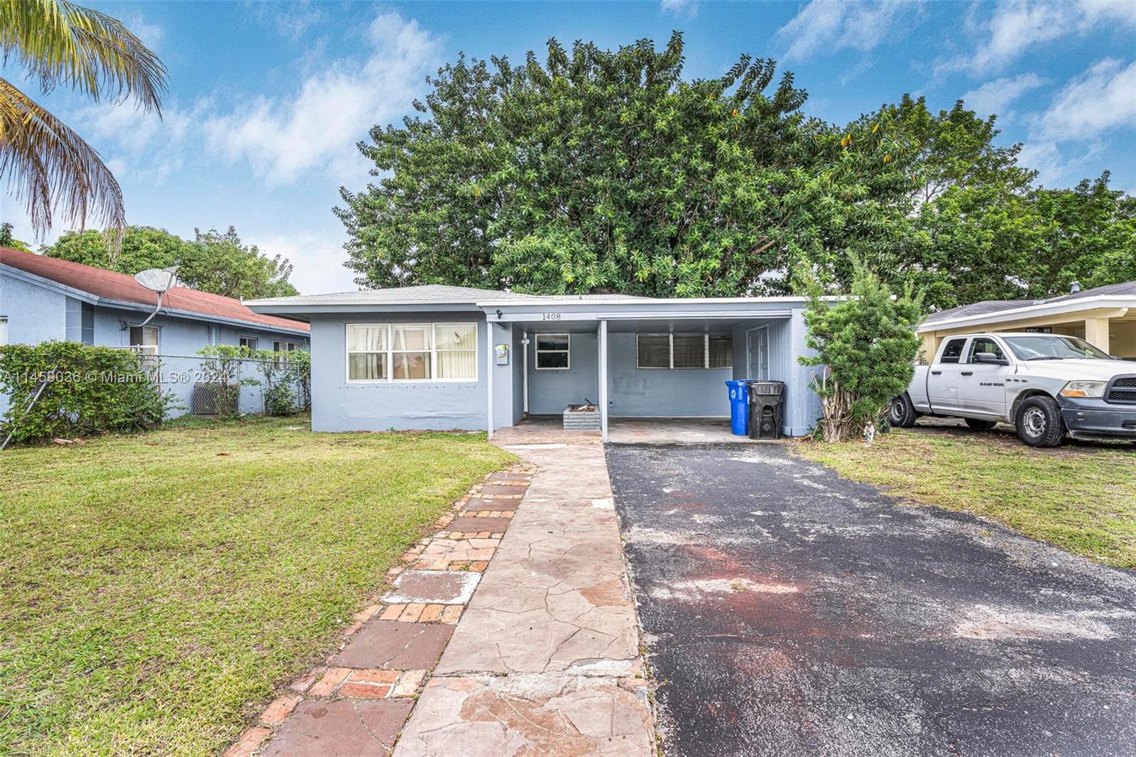 9th Ave, Fort Lauderdale, FL 33311