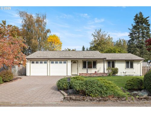 4495 Se Chelsea St, Milwaukie, OR, 97222-4798 | Card Image