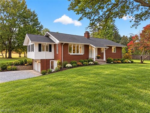 12310 Huntoon Rd, Concord Township, OH, 44077-8817 | Card Image