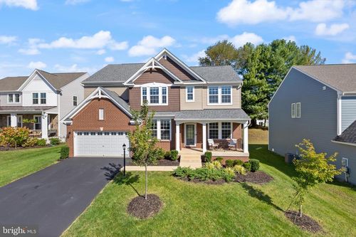 9432 Deschamp Ct, MANASSAS, VA, 20112-2800 | Card Image