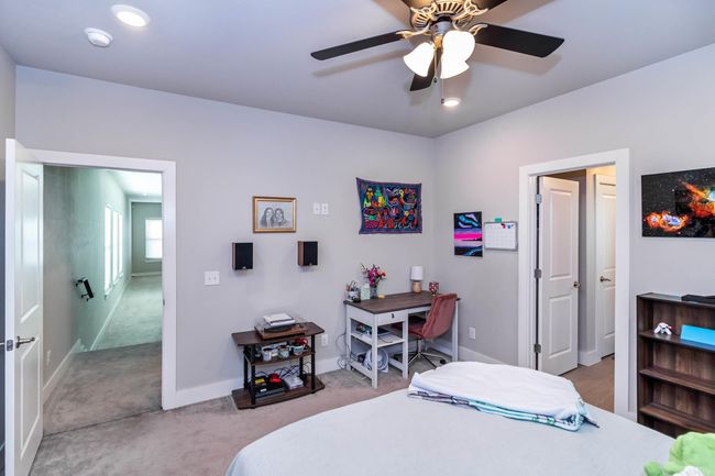 146 E South St, House other with 3 bedrooms, 3 bathrooms and null parking in Fayetteville AR | Image 15