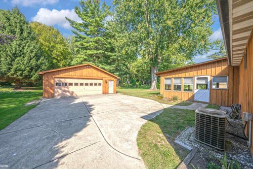 6802 Church Rd, Ira, MI, 48023-1906 | Card Image