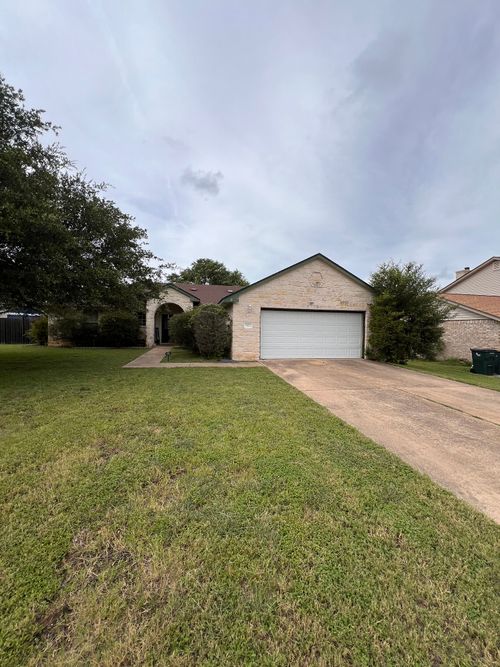 3112 Cutaway Cv, Round Rock, TX, 78681-3811 | Card Image