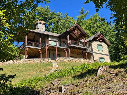 25 Finlaystone Trce, Waynesville, NC, 28786-1734 | Card Image