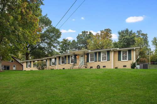 2019 Hickory Hill Ln, Hermitage, TN, 37076-1921 | Card Image