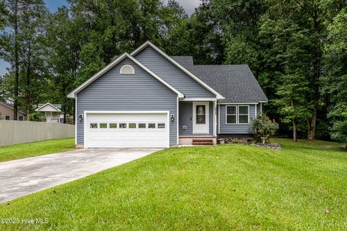 203 Lava Ct, Jacksonville, NC, 28540-8854 | Card Image