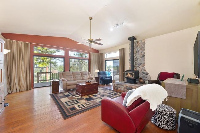 6930 Loggers Hollow Rd, House other with 3 bedrooms, 3 bathrooms and null parking in Somerset CA | Image 14