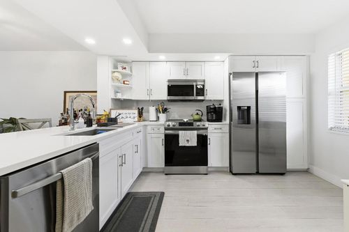 523-896 N Federal Hwy, Lantana, FL, 33462-1856 | Card Image