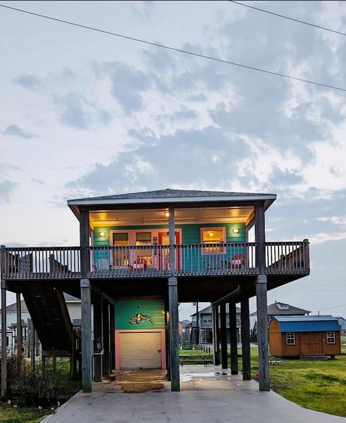 975 Fisherman Dr S, Port Bolivar, TX, 77650 | Card Image