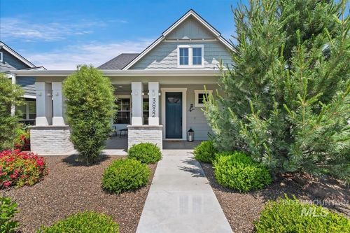 3832 W Hidden Springs Dr, Boise, ID, 83714-1361 | Card Image