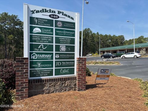 15-340 Commerce Ave, Southern Pines, NC, 28387-7168 | Card Image