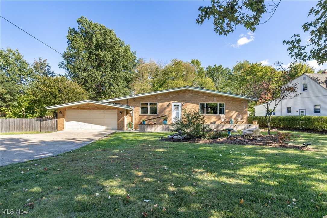 Bradley Rd, Westlake, OH 44145