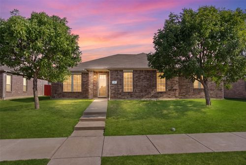 741 Jewelflower Dr, Desoto, TX, 75115-6690 | Card Image