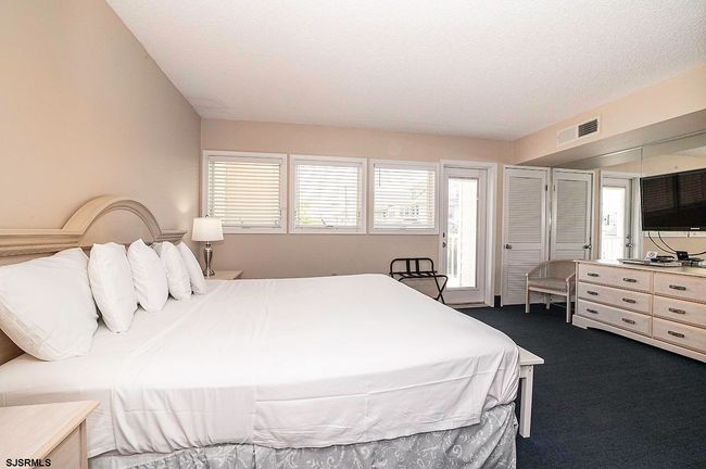 112 - 812 Ocean Ave, Condo with 1 bedrooms, 1 bathrooms and null parking in Ocean City NJ | Image 15