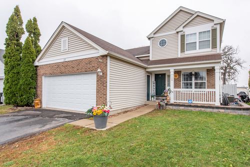 129 Centennial Dr, Hainesville, IL, 60073-4716 | Card Image