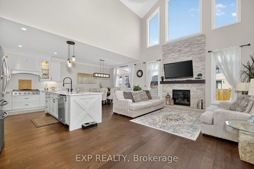 116 Spencer Ave, Lucan, ON, N0M2J0 | Card Image