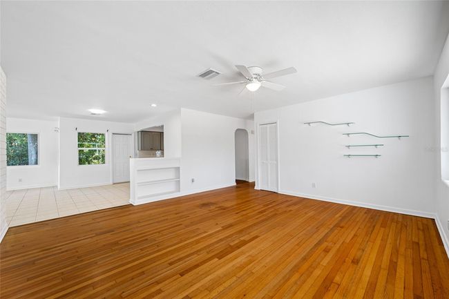 1431 Kings Hwy, House other with 2 bedrooms, 2 bathrooms and null parking in CLEARWATER FL | Image 10