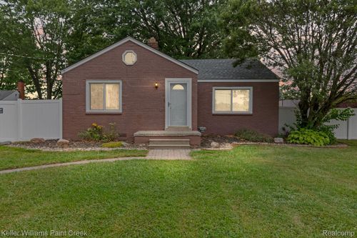 34835 Koch Avenue, Sterling Heights, MI, 48310 | Card Image