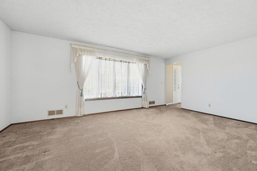 1608 Tamarack Dr, Allison Park, PA, 15101-3907 | Card Image