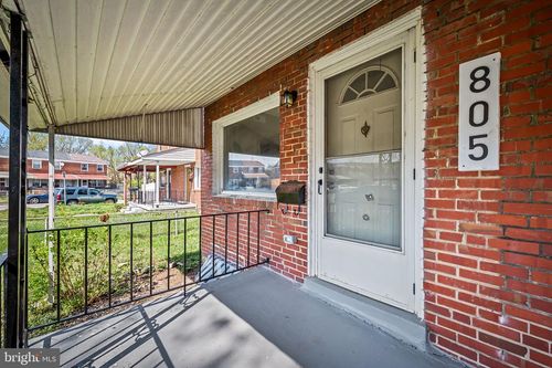 805 Mildred Ave, DUNDALK, MD, 21222-1342 | Card Image