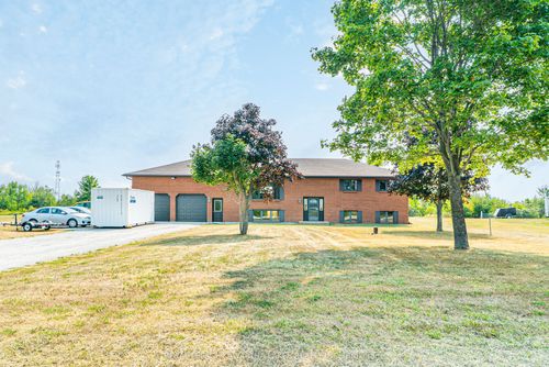 4170 Highway 35, Cameron, ON, K0M1G0 | Card Image