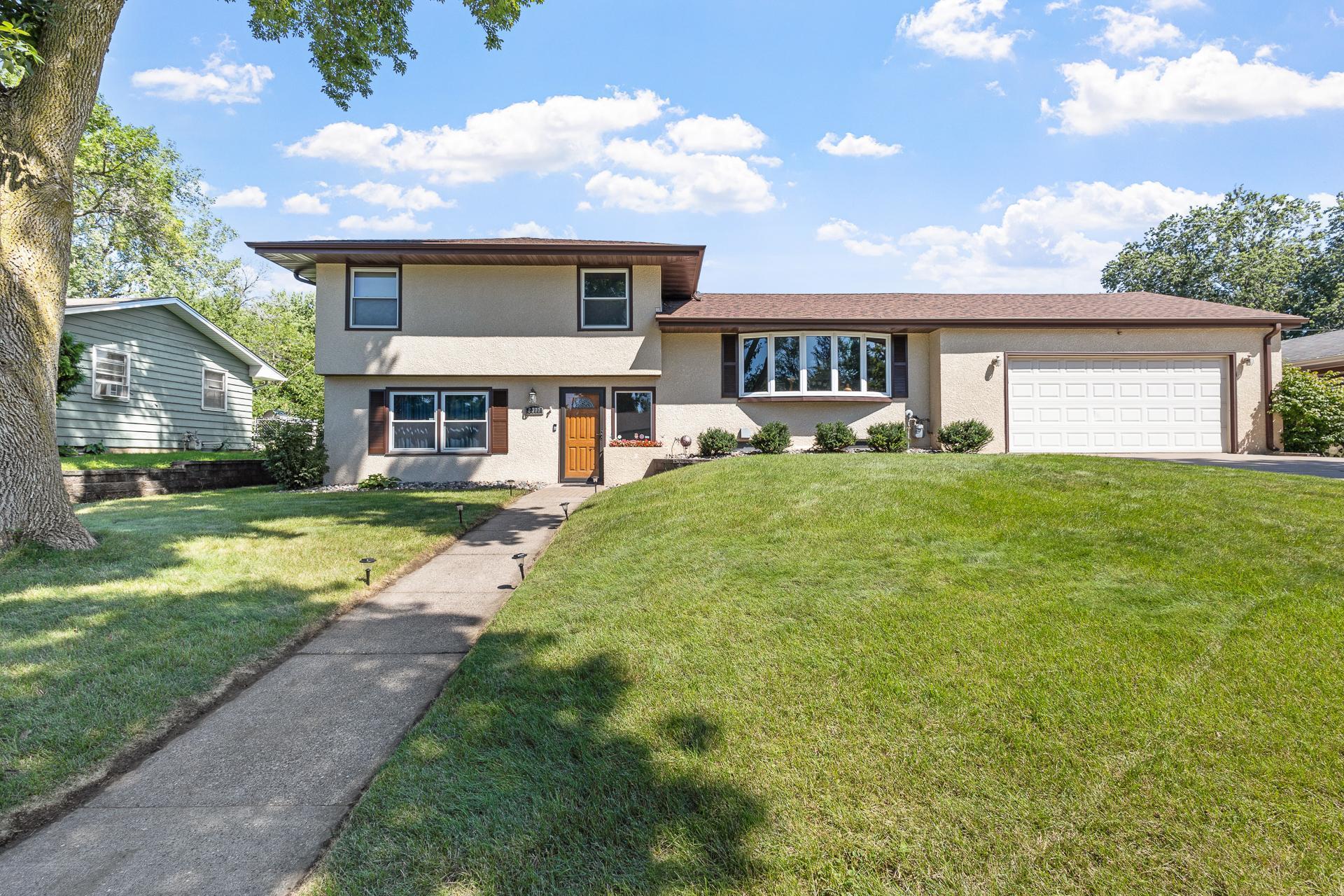 Inca Ln, Saint Paul, MN 55112