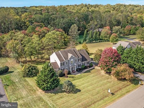 6926 Emma Ct, WARRENTON, VA, 20187-8963 | Card Image