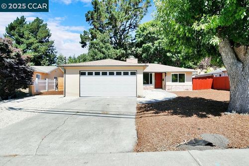 2317 Wright Ave, Pinole, CA, 94564-1031 | Card Image
