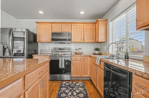 1603 W Tamarack Dr, Nampa, ID, 83651-5007 | Card Image