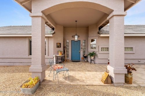 360 Bonita Dr, Wickenburg, AZ, 85390-3605 | Card Image