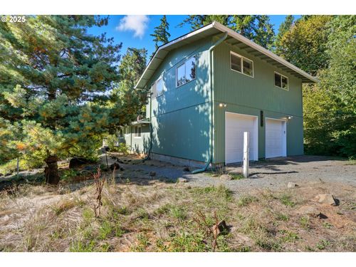 18763 S Grasle Rd, Oregon City, OR, 97045-8899 | Card Image