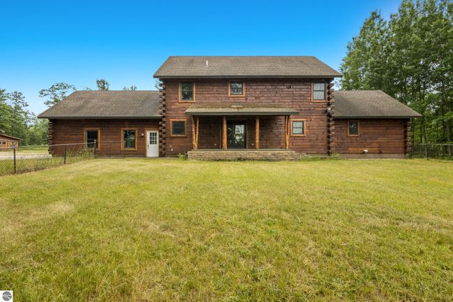 9644 Guenthardt Rd, House other with 5 bedrooms, 2 bathrooms and null parking in Manistee MI | Image 35
