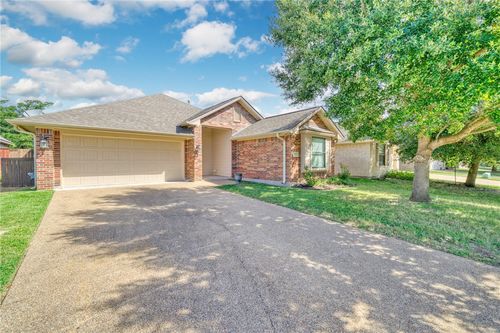 4208 Carnes Ct S, College Station, TX, 77845-2418 | Card Image