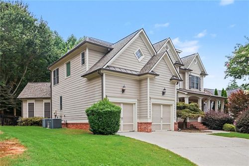 1762 Country Wood Dr, Hoschton, GA, 30548-1791 | Card Image