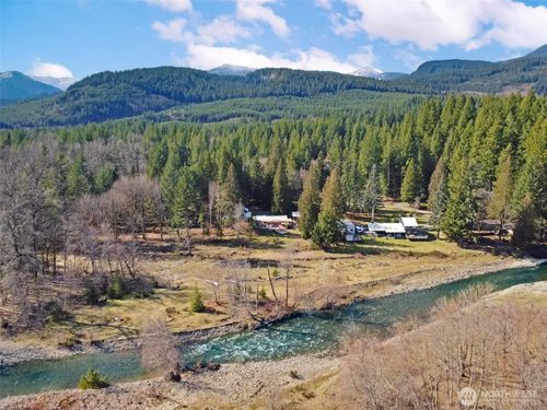 120 Armstrong Ln, Packwood, WA, 98361-1002 | Card Image