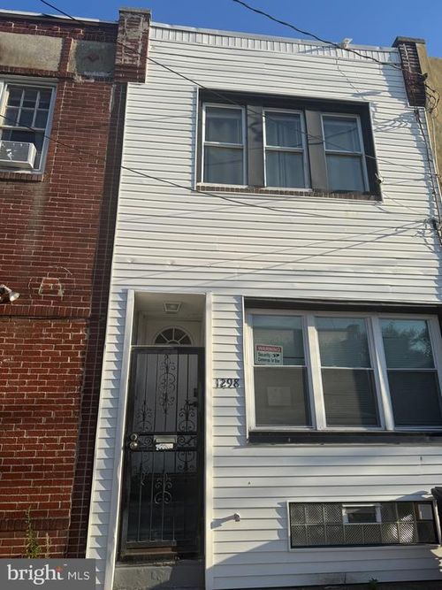 1298 Sheridan St, CAMDEN, NJ, 08104-3544 | Card Image