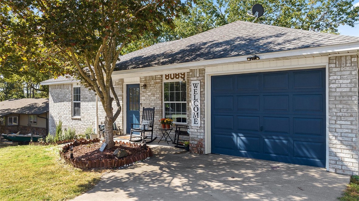 Magnolia Ln, Rogers, AR 72756