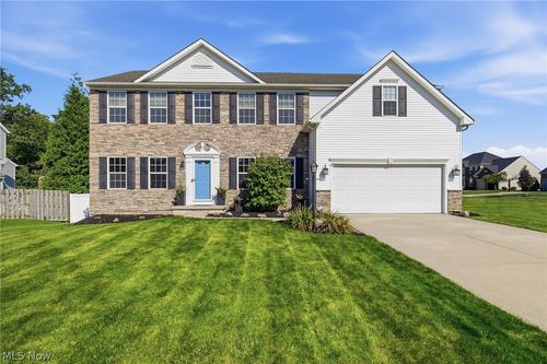 141 Waite Farms Ln, Brunswick, OH, 44212-1369 | Card Image