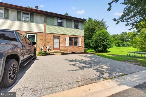 4800 Plum Run Ct, WILMINGTON, DE, 19808-1721 | Card Image