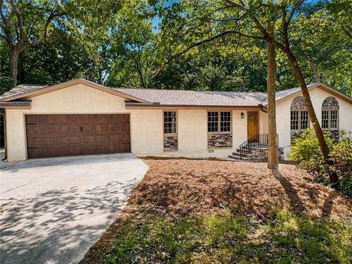 2304 Rolling Acres Ct Sw, Conyers, GA, 30094-6130 | Card Image