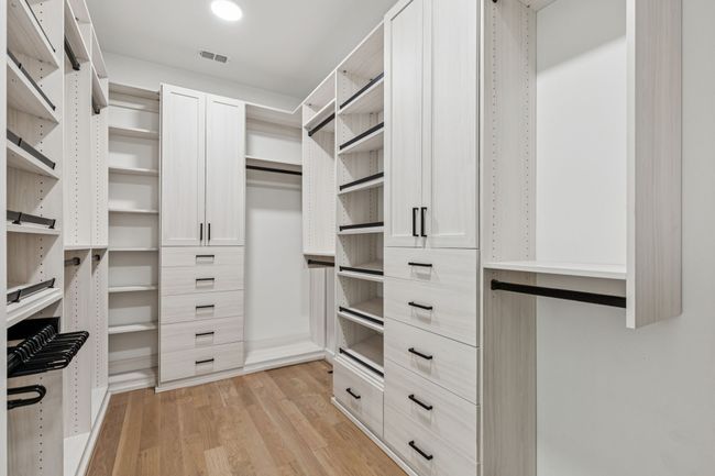 Custom Closet | Image 24
