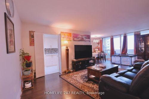 2603-1 Massey Sq, East York, ON, M4C5L4 | Card Image