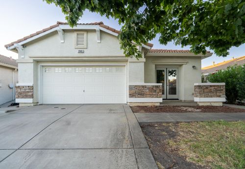 2043 Paul Courter Way, Sacramento, CA, 95835 | Card Image
