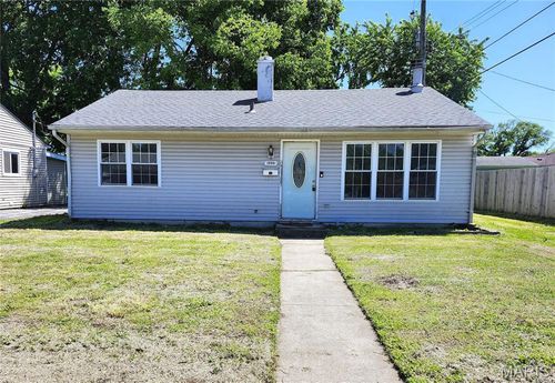 1904 Joy Ave, Granite City, IL, 62040-5033 | Card Image