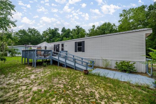 231 Lakeview Ct, Interlachen, FL, 32148-6942 | Card Image