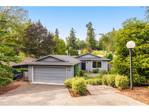 4743 Sw Seymour Ct, Portland, OR, 97221-3036 | Card Image