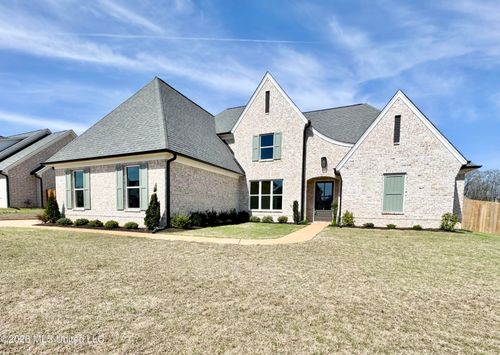 4276 Brooke Dr, Nesbit, MS, 38651-1100 | Card Image