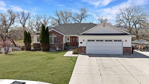 210 E 300 S, Castle Dale, UT, 84513 | Card Image